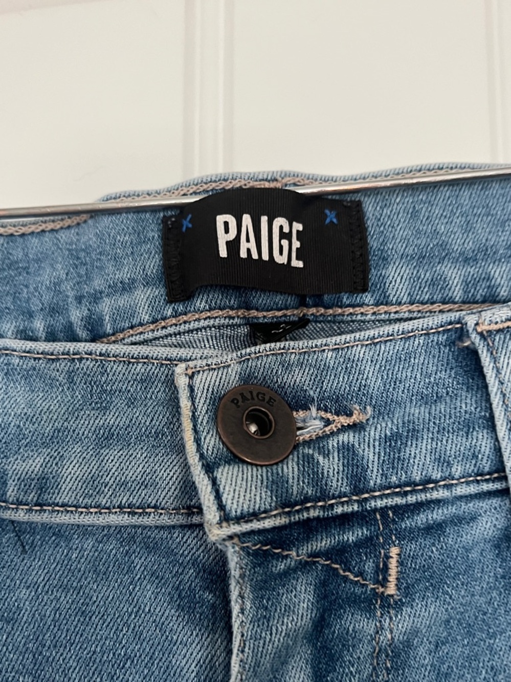 PAIGE Lennox Jeans - Picture 2 of 5